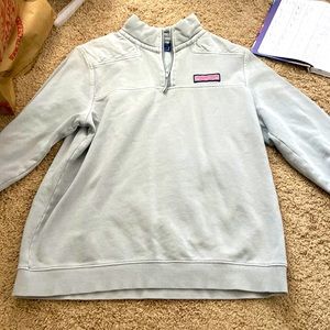 Vineyard Vines light gray quarter zip pull over